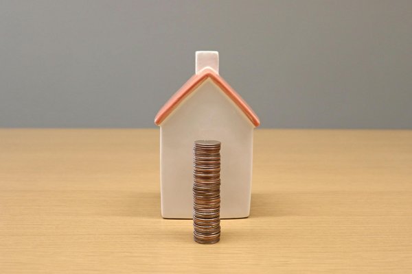 What is the role of AI in enhancing UK patient care?